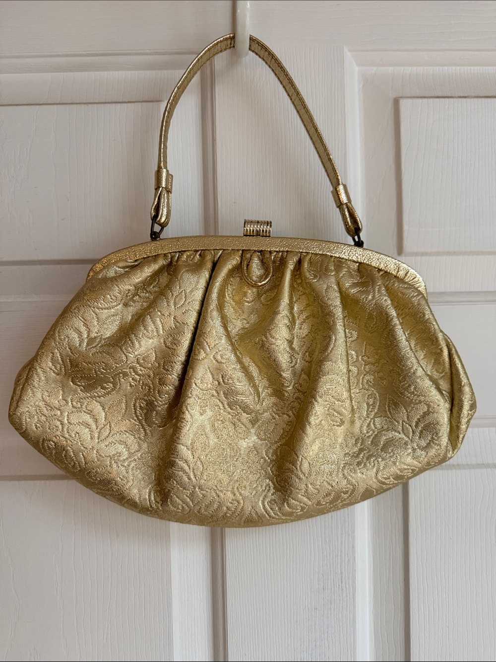 Soure’ New York 1950s-60’s Gold Brocade Evening Clutch with Top Handle